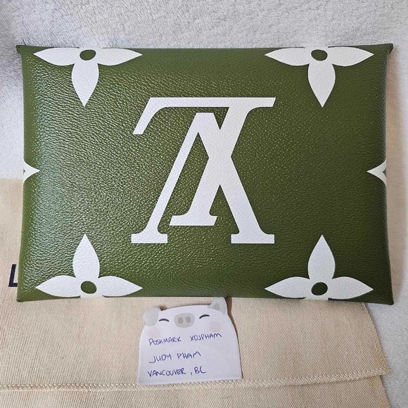 Louis Vuitton 2019 Giant Khaki Kirigami Set M67600 - Picture 3 of 15